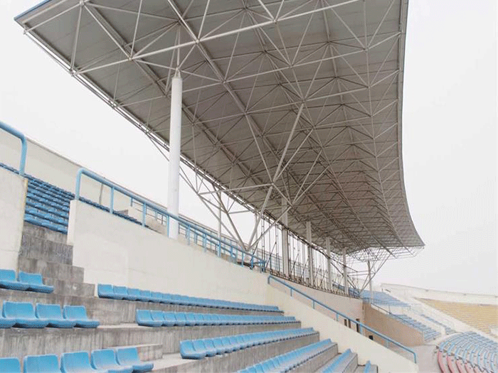 本溪四小体育馆网架